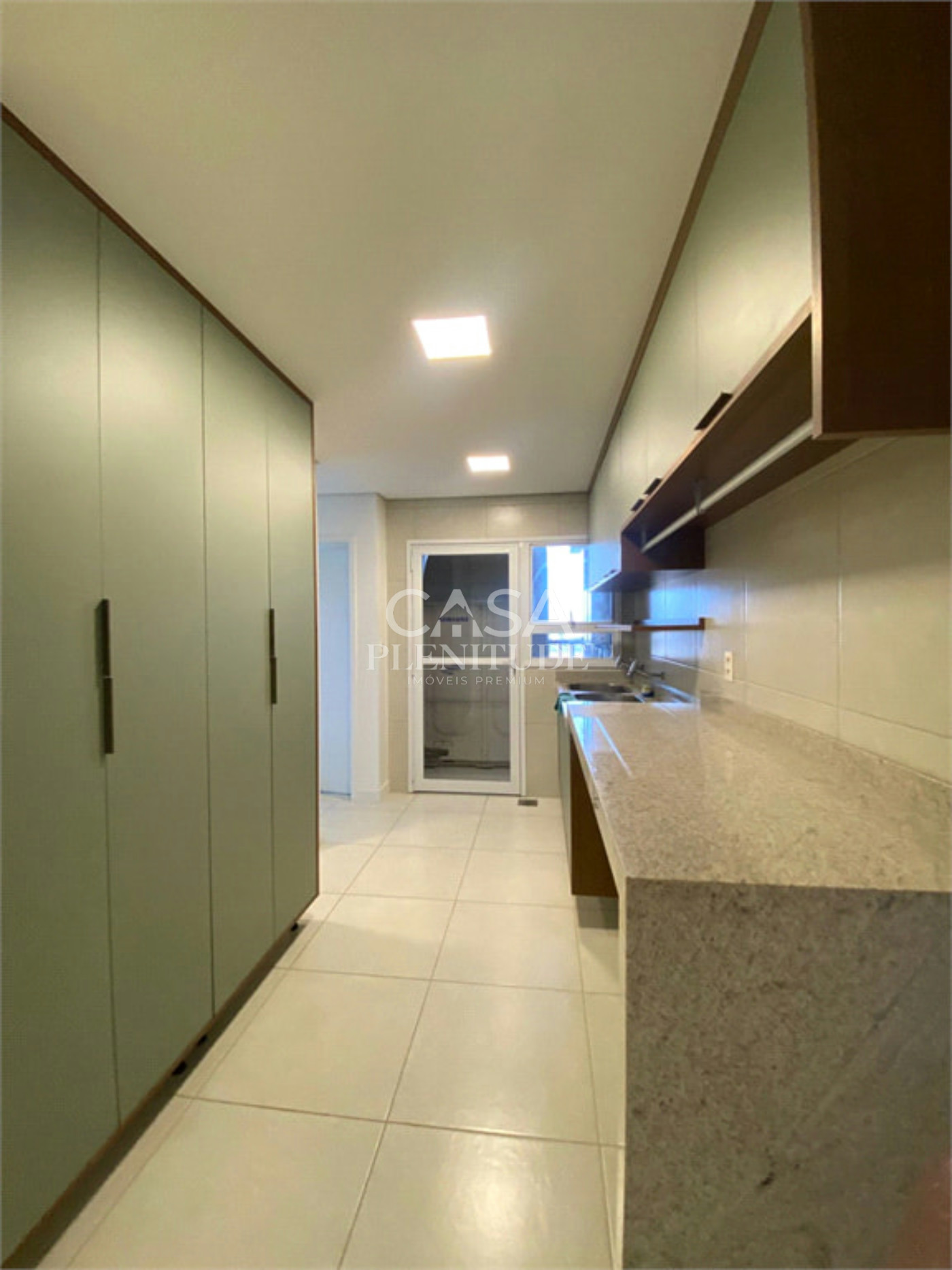 Apartamento à venda ou para alugar com 4 suítes em Parque Campolim, Sorocaba, SP