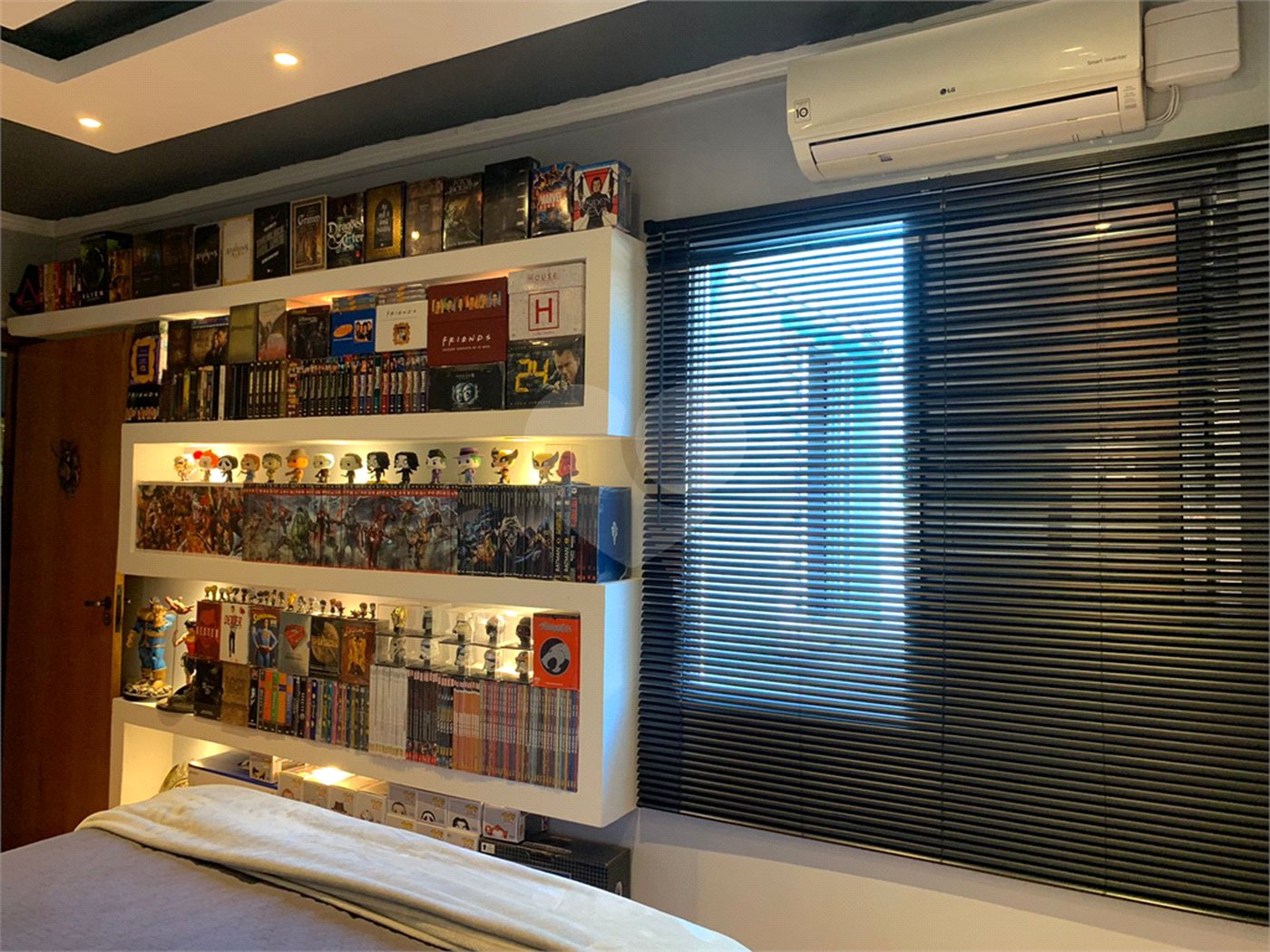 Apartamento à venda com 2 quartos em Vila Mazzei, São Paulo, SP
