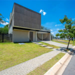 Casa à venda ou para alugar com 4 suítes no condomínio Residencial Arboretum, Vinhedo - SP