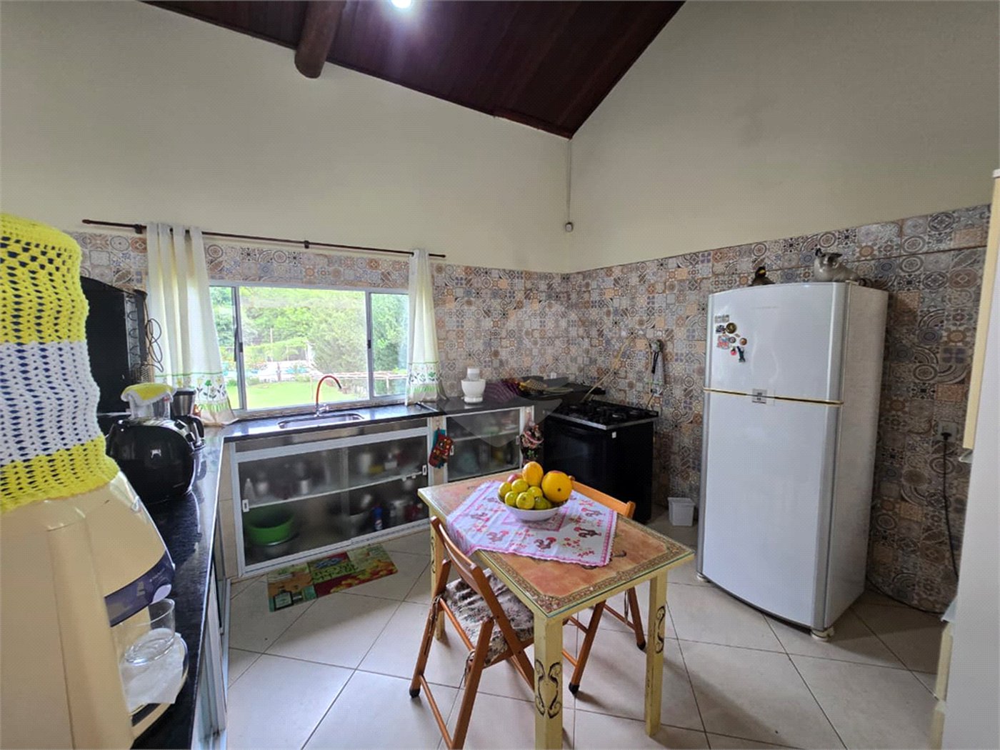 Chácara à venda com 3 quartos, sendo 1 suíte, em Cercadinho, Alambari, SP