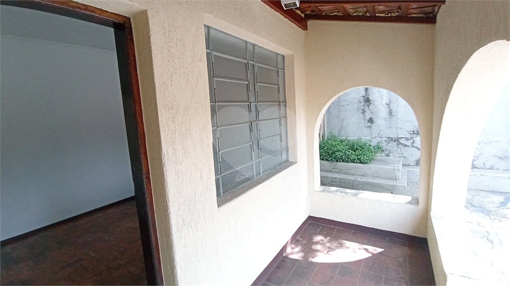 Casa à venda com 3 quartos em Vila Santana, Valinhos, SP