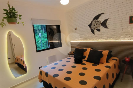 Apartamento à venda com 2 quartos, sendo 1 suíte, em Pitangueiras, Guarujá, SP