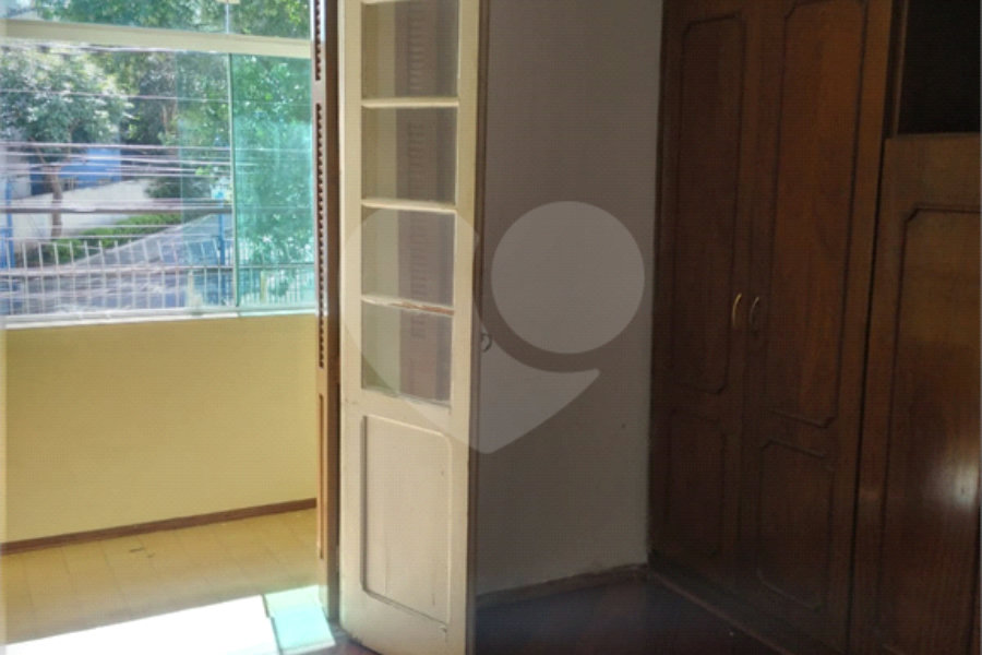 Sobrado à venda com 3 quartos em Santana, São Paulo, SP