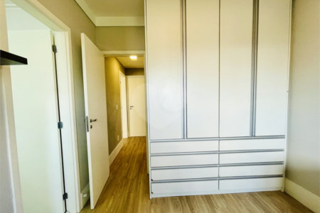 Apartamento à venda com 3 suítes em Vila Gilda, Santo André, SP