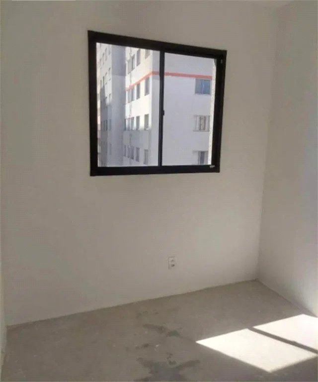Apartamento à venda com 2 quartos em Parque Maria Helena, São Paulo, SP