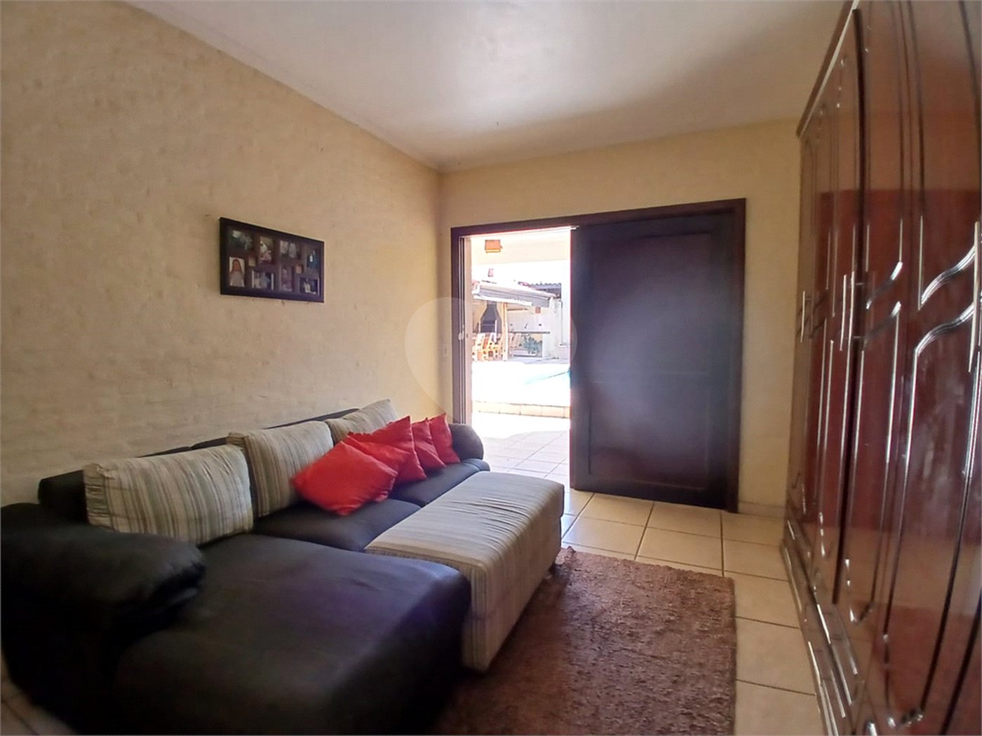Casa à venda com 3 quartos, sendo 2 suítes, em Jardim Brogotá, Atibaia, SP