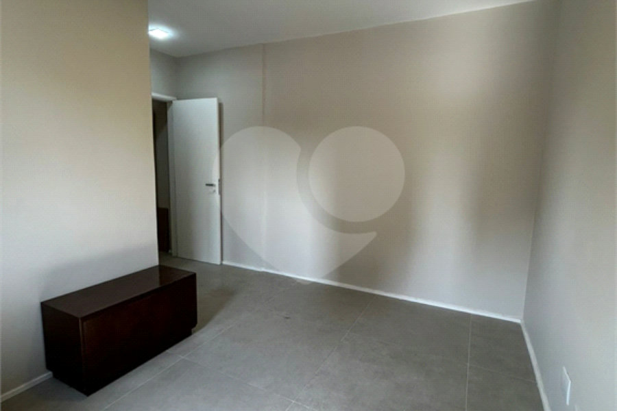 Apartamento à venda com 1 quarto em Santana, São Paulo, SP