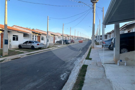 Casa à venda com 2 quartos no condomínio Residencial Parque Imperial, Sorocaba - SP