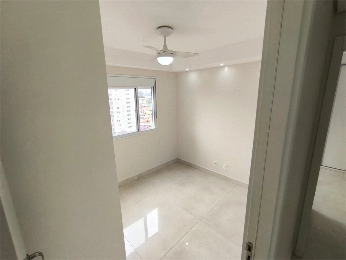 Apartamento à venda com 2 quartos, sendo 1 suíte,  em Jardim Vazani, São Paulo, SP