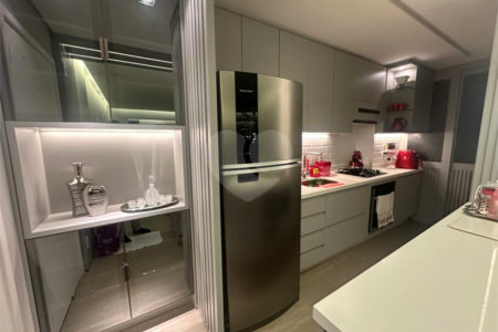 Apartamento à venda com 3 quartos, sendo 2 suítes, em Santo Amaro, São Paulo, SP