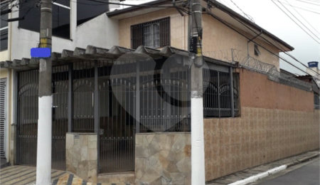 Sobrado à venda com 2 quartos em Vila Germinal, São Paulo, SP
