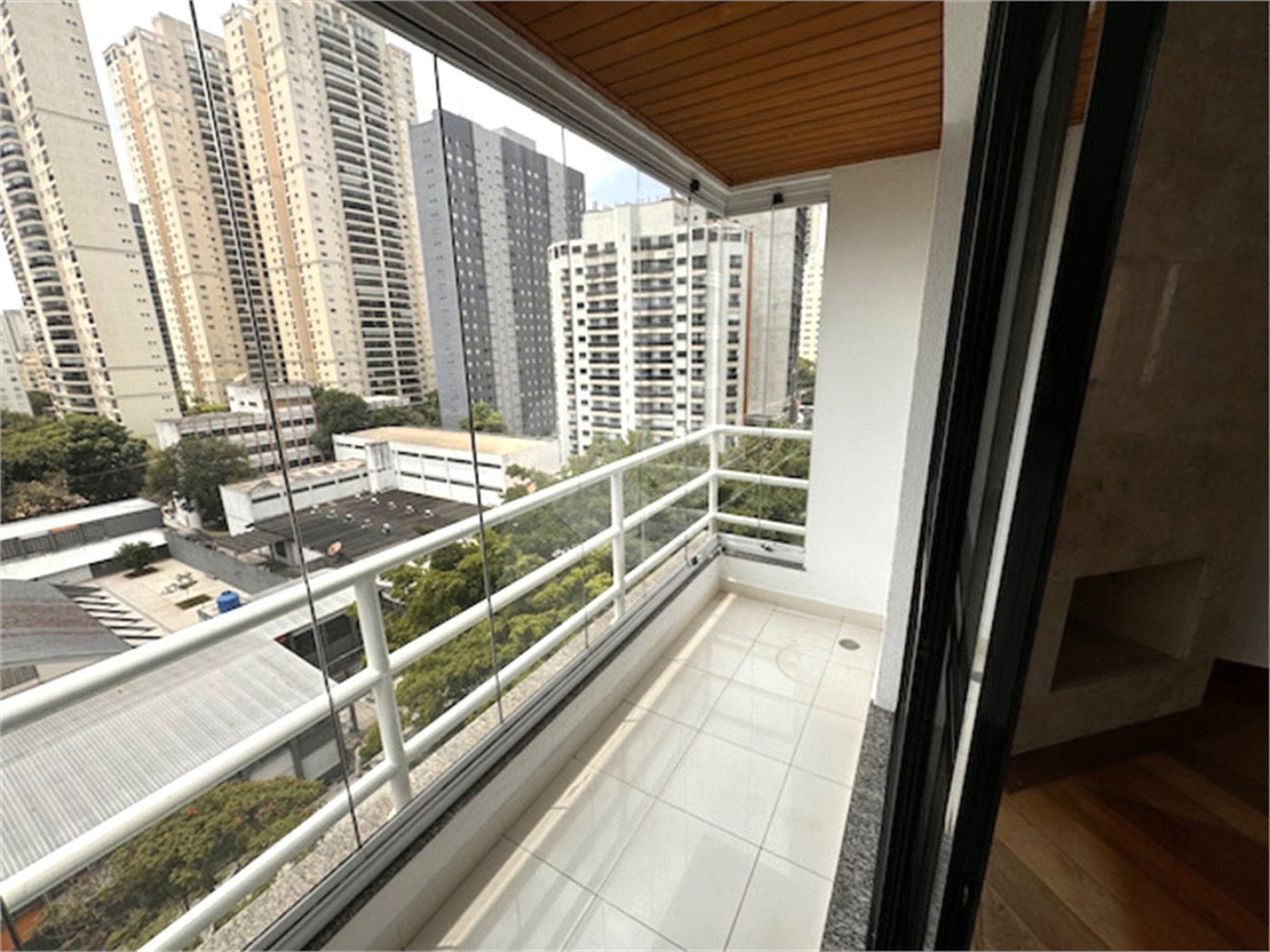 Cobertura à venda com 3 suítes em Cidade Monções, São Paulo, SP