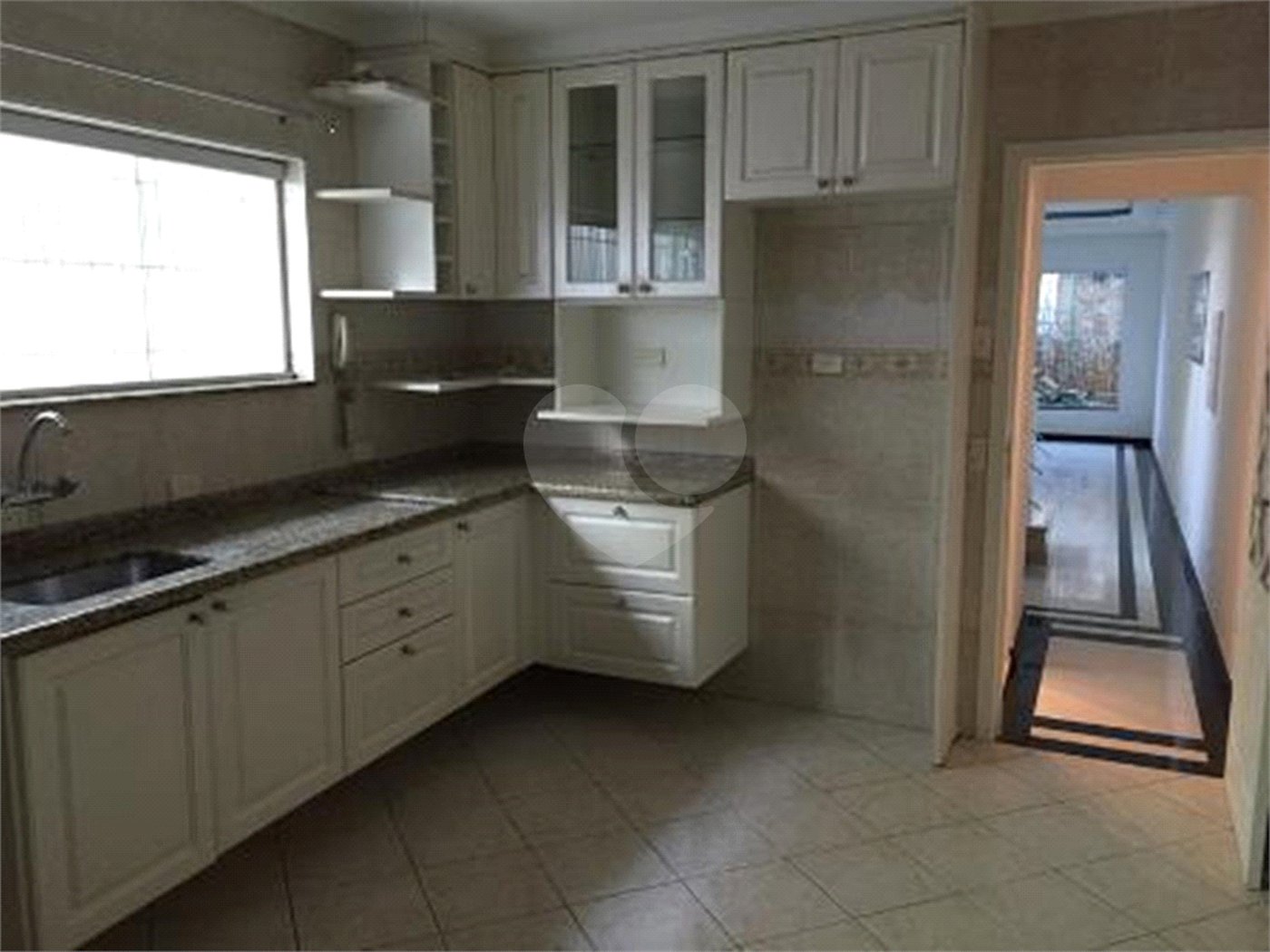 Sobrado à venda com 3 quartos, sendo 1 suíte, em Vila Galvão, Guarulhos, SP