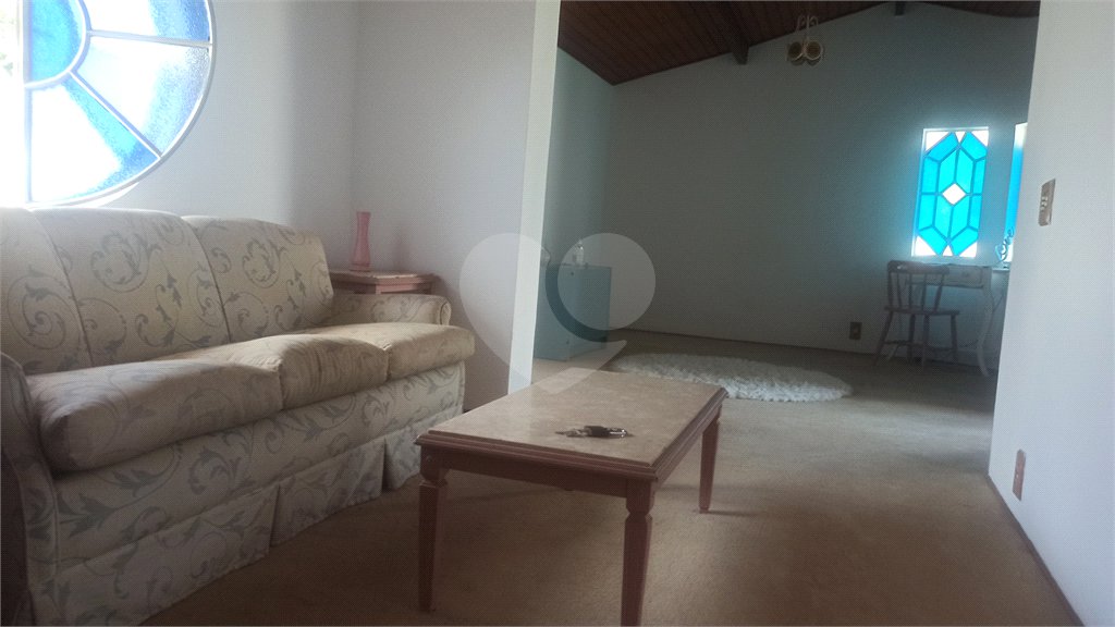Casa à venda com 4 quartos, sendo 3 suítes, em Jardim Itaperi, Atibaia, SP