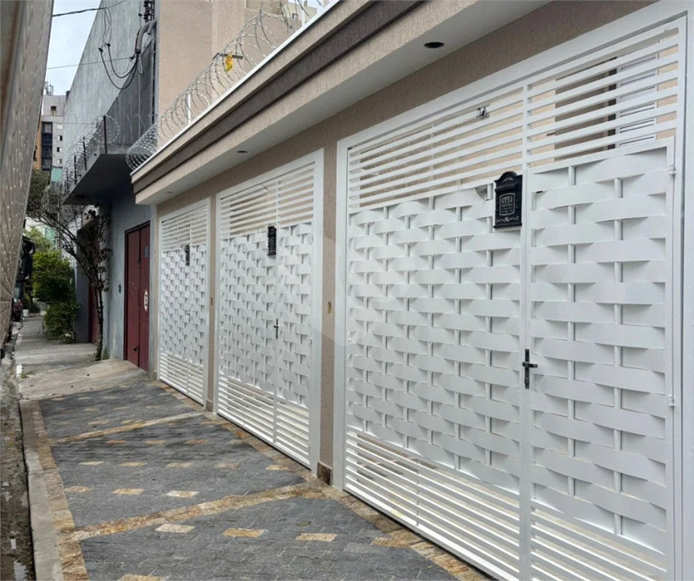 Sobrado à venda com 3 quartos, sendo 1 suíte, em Vila Nova Cachoeirinha, São Paulo, SP