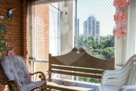 Apartamento à venda com 4 suítes em Jardim Fonte do Morumbi, São Paulo, SP
