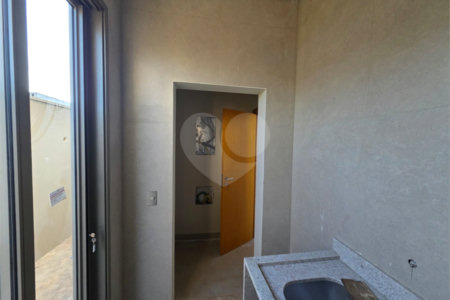 Casa sobrado 3 suítes com piscina Parque Faber IV