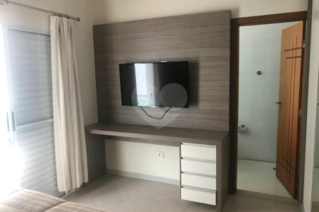 Casa à venda com 3 suítes no condomínio Parque das Graças, Atibaia - SP