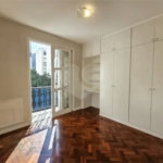 Apartamento à venda com 4 quartos, sendo 1 suíte, em Lagoa, Rio de Janeiro, RJ