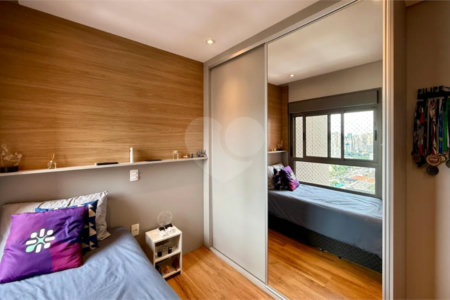 Apartamento à venda com 3 suítes em Santo Amaro, São Paulo, SP
