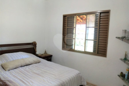 Chácara à venda com 3 quartos, sendo 2 suítes, em Recanto dos Nobres, Araraquara, SP