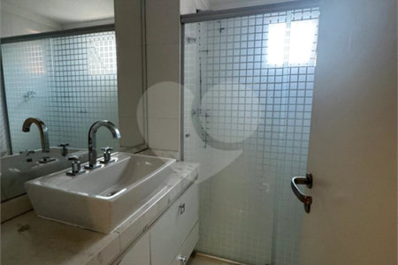Apartamento à venda com 3 suítes em Santa Teresinha, São Paulo, SP