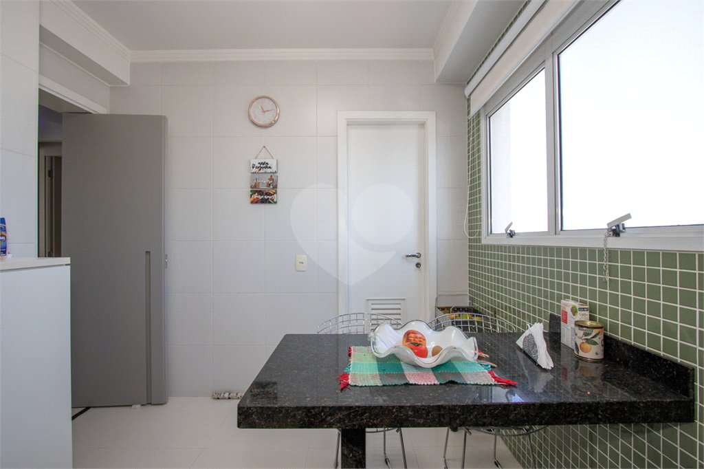 Apartamento à venda com 4 quartos, sendo 3 suítes,  em Vila Romana, São Paulo, SP