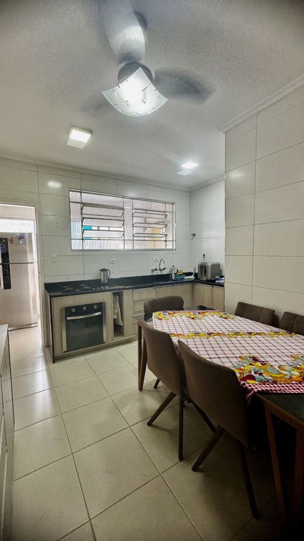 Apartamento com 3 dormitórios à venda, 120 m² por R$ 980.000,00 - Ponta da Praia - Santos/SP