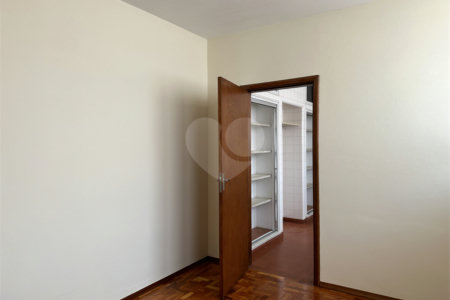 Casa térrea no Centro para venda ou locação