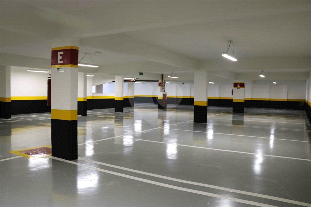 Excelente Apartamento para venda com 4 suítes, 4 vagas e lazer à venda na Vila Mariana!!