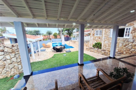 Casa à venda com 3 suítes no condomínio Vinhas da Vista Alegre Sede, Vinhedo - SP