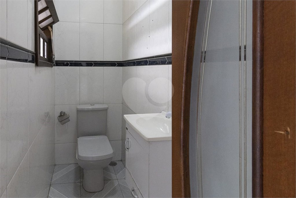 Sobrado à venda com 3 quartos, sendo 1 suíte, em Tremembé, São Paulo, SP