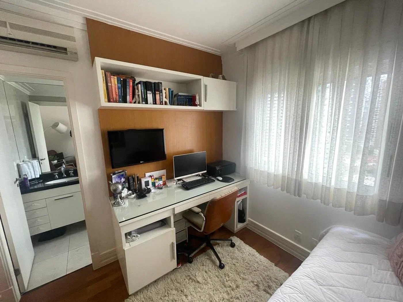 Apartamento à venda com 3 suítes em Vila Gertrudes, São Paulo, SP