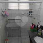 Casa à venda com 3 quartos, sendo 1 suíte,  no condomínio Village St. Louis, São Paulo - SP