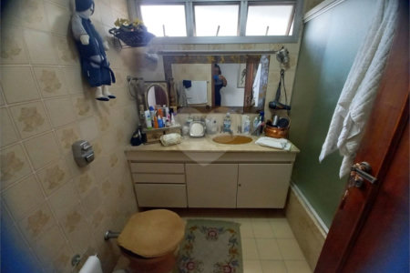 Apartamento à venda com 3 quartos, sendo 1 suíte,  em Indianópolis, São Paulo, SP