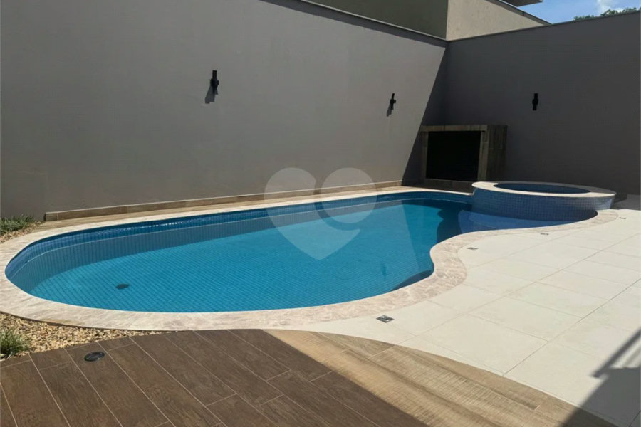 Casa de alto padrão à venda no Morada do Engenho em Piracicaba - SP.