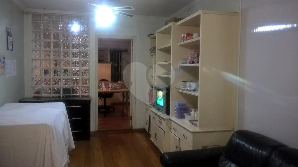 SOBRADO COM 04 DORMITÓRIOS, 02 VAGAS NO CAMPO BELO