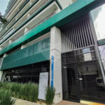 Apartamento a venda com 1 dormitório, sala com varanda e próximo ao metrô Vila Madalena.