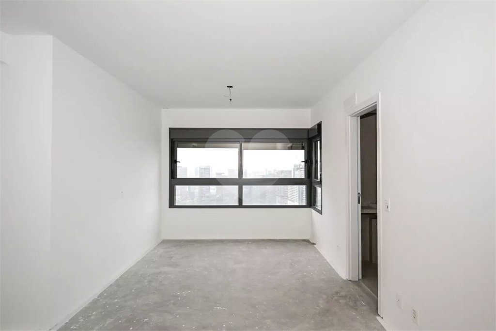 Apartamento à venda com 3 suítes,  em Jardim Fonte do Morumbi, São Paulo, SP
