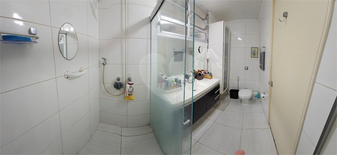 Apartamento à venda com 3 quartos, sendo 1 suíte,  em Vila Mariana, São Paulo, SP