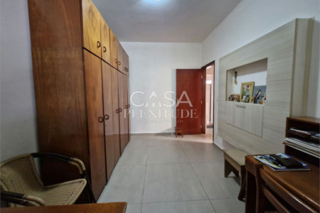 Casa à venda com 2 quartos, sendo 1 suíte,  em Jardim Saira, Sorocaba, SP