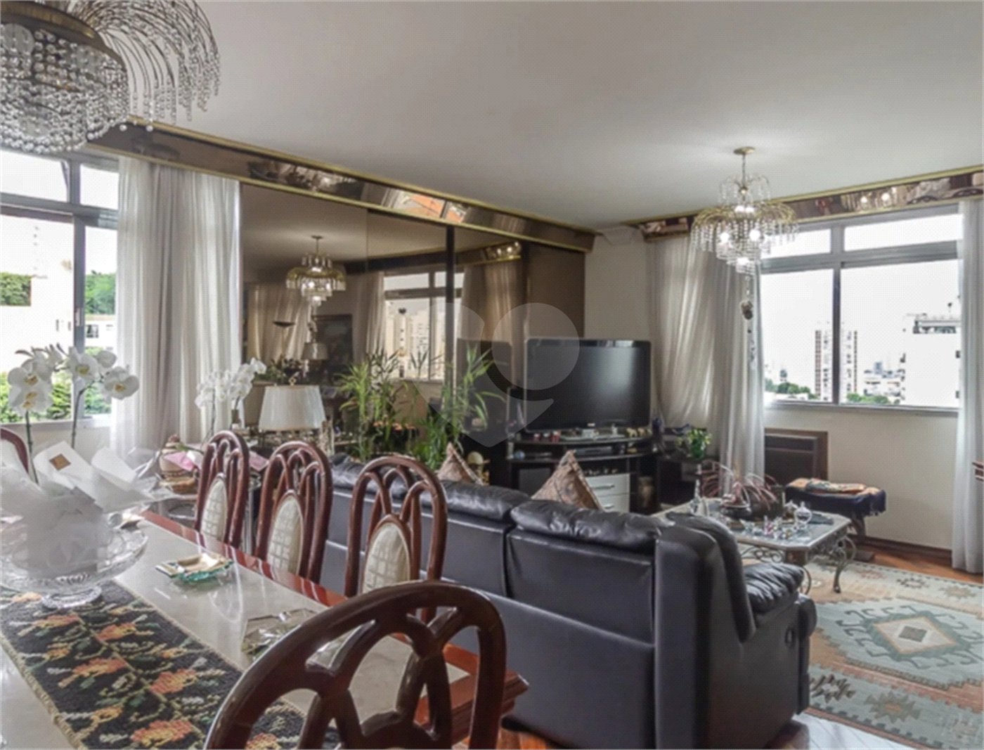Apartamento à venda com 3 quartos, sendo 1 suíte, em Vila Monumento, São Paulo, SP