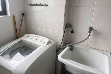 Apartamento Reformado com 1 Dormitório à Venda na Enseada – Guarujá