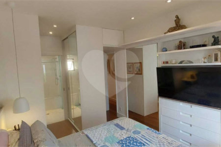 Apartamento à venda com 4 quartos, sendo 1 suíte,  em Tijuca, Rio de Janeiro, RJ