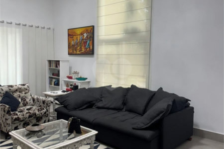 Casa à venda com 3 quartos, sendo 1 suíte,  no condomínio Campos do Conde, Sorocaba - SP