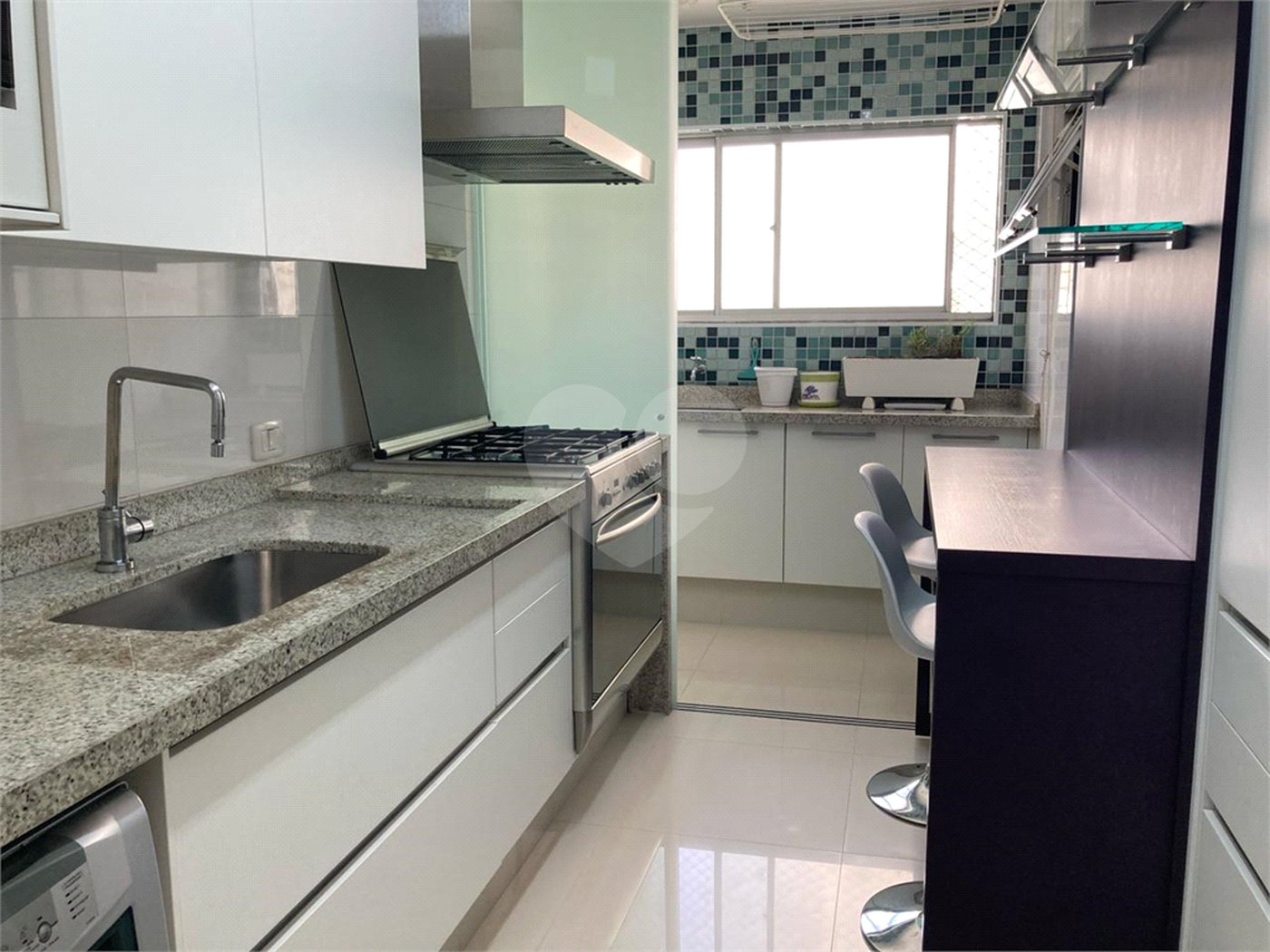 Apartamento à venda com 2 quartos, sendo 1 suíte, em Indianópolis, São Paulo, SP