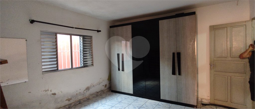 Casa Térrea à venda com 4 quartos em Jardim São Vicente, São Paulo, SP