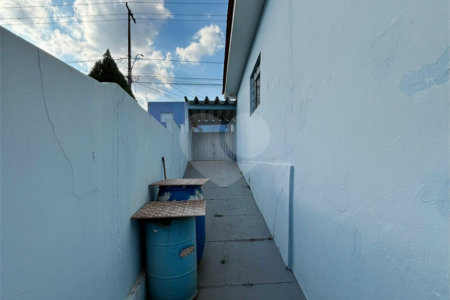 Casa 2 dormitórios Antônio Blanco