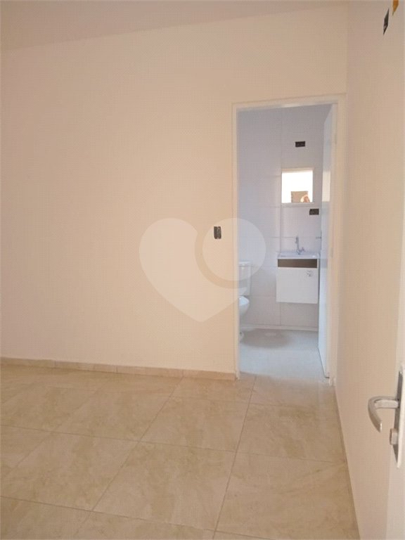Casa à venda com 2 quartos, sendo 1 suíte,  em Reneville, Mairinque, SP