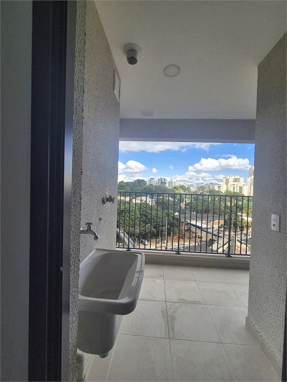 Apartamento à venda com 3 quartos, sendo 1 suíte, em Vila Anastácio, São Paulo, SP